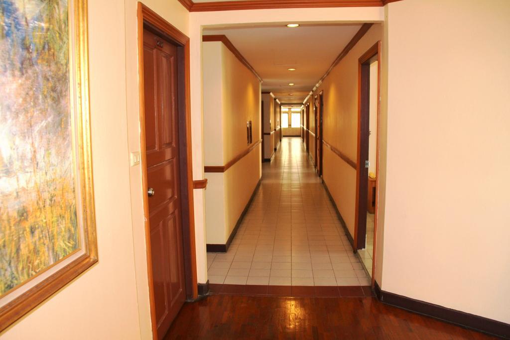 Hotel Shagwell Mansions Pattaya Zewnętrze zdjęcie