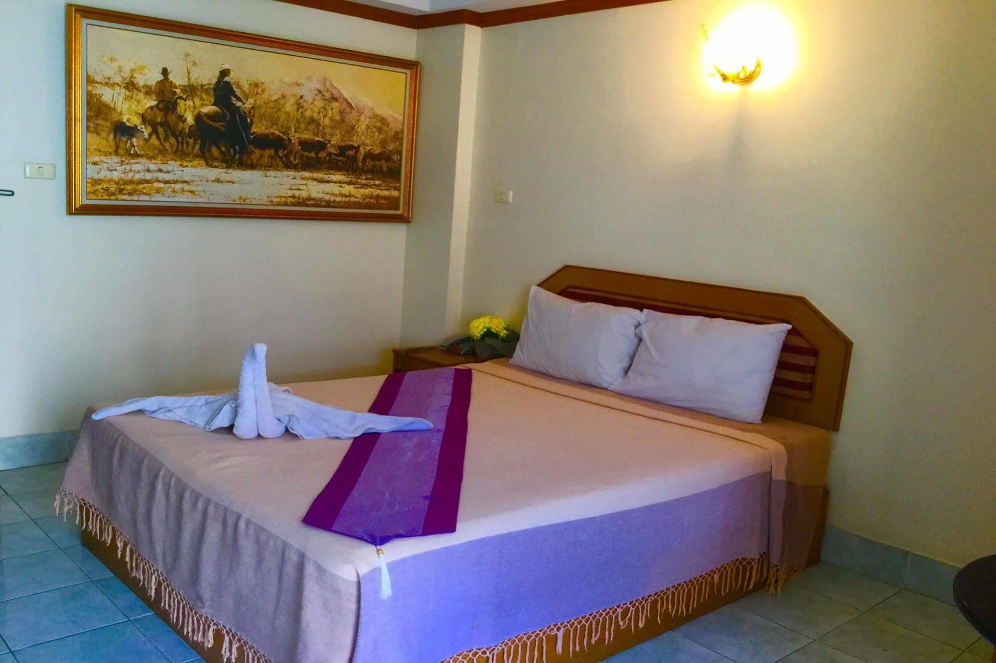 Hotel Shagwell Mansions Pattaya Zewnętrze zdjęcie