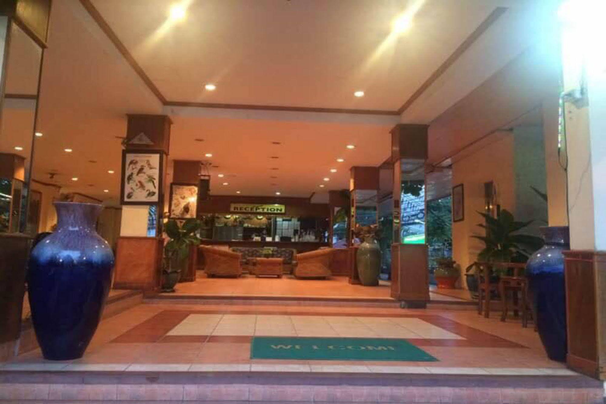 Hotel Shagwell Mansions Pattaya Zewnętrze zdjęcie